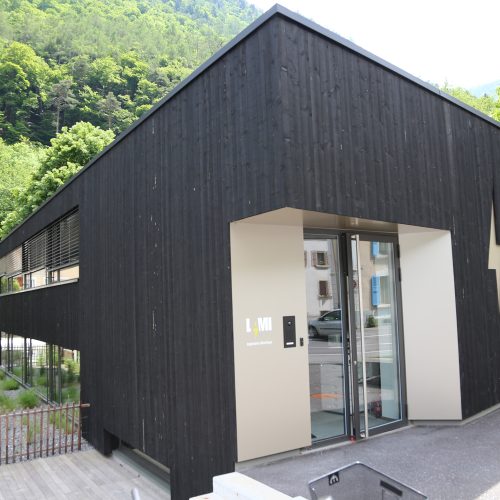 Zanella-Holz-AG-Aussenschalung-Nordische-N1:N2-(A:B)-Herzseite außen