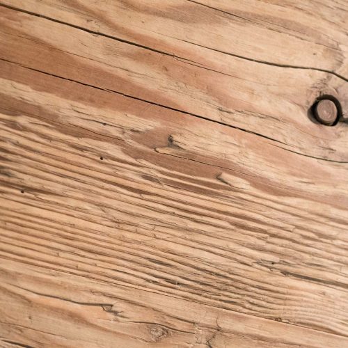 Zanella-Holz-AG-Ausstellung-Dreischichtplatte-Altholz-1